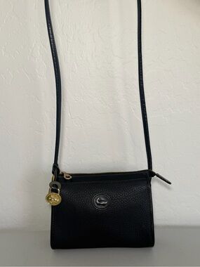 Vintage Classic Dooney & Bourke Pebble Leather Crossbody Bag